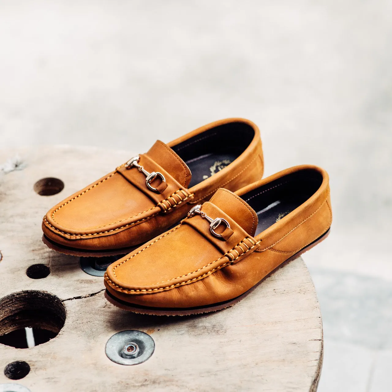 702-3 Arcobareno Classic Horsebit Loafer Nubuck Whisky