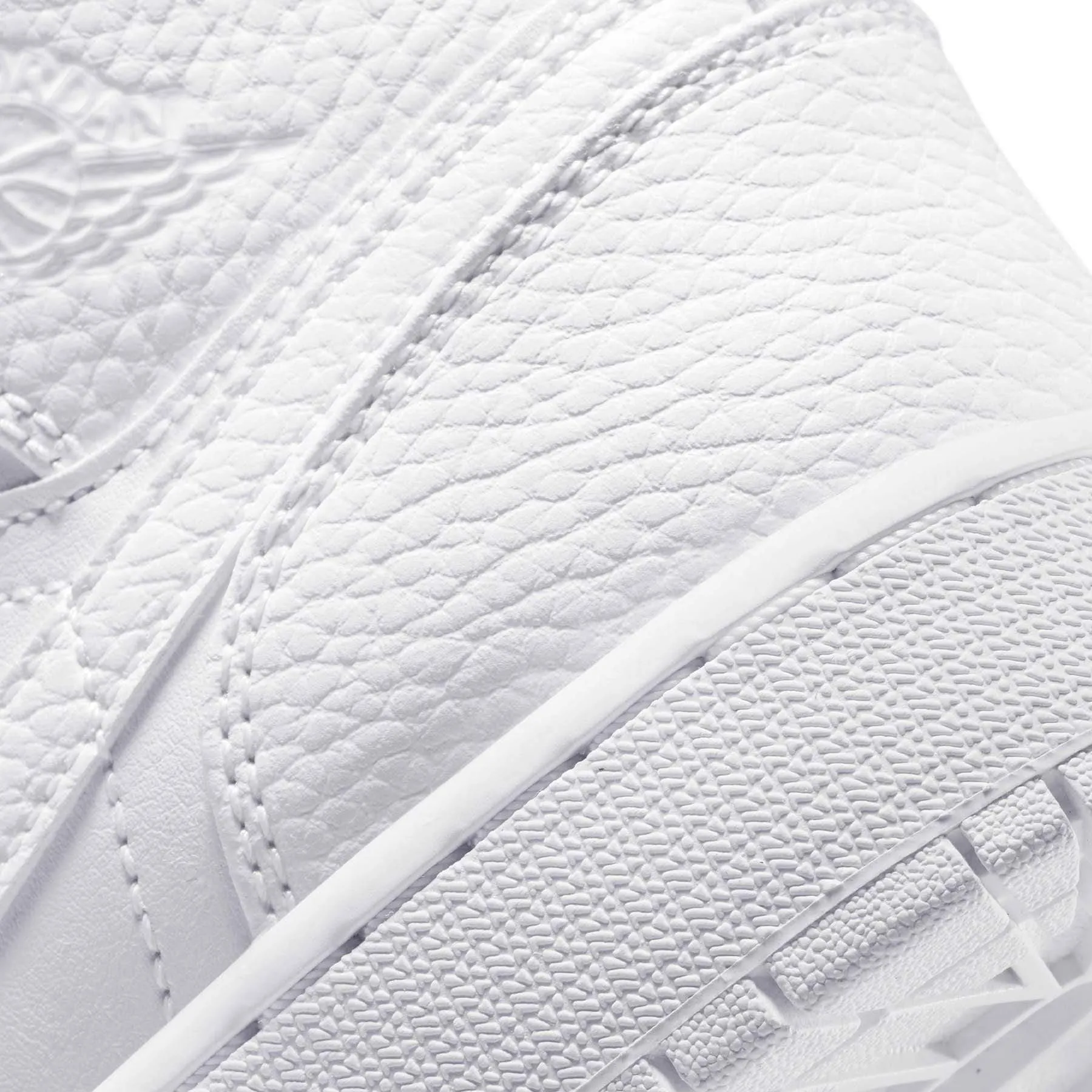 Air Jordan 1 Mid GS 'Triple White'