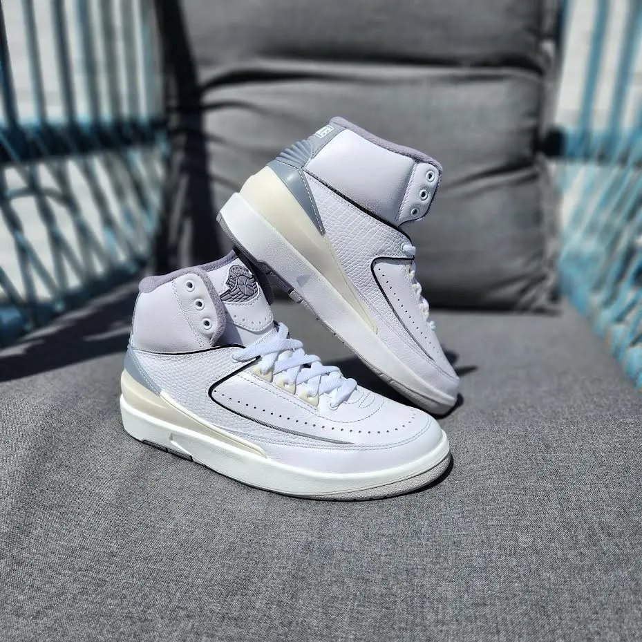 Air Jordan 2 Retro GS