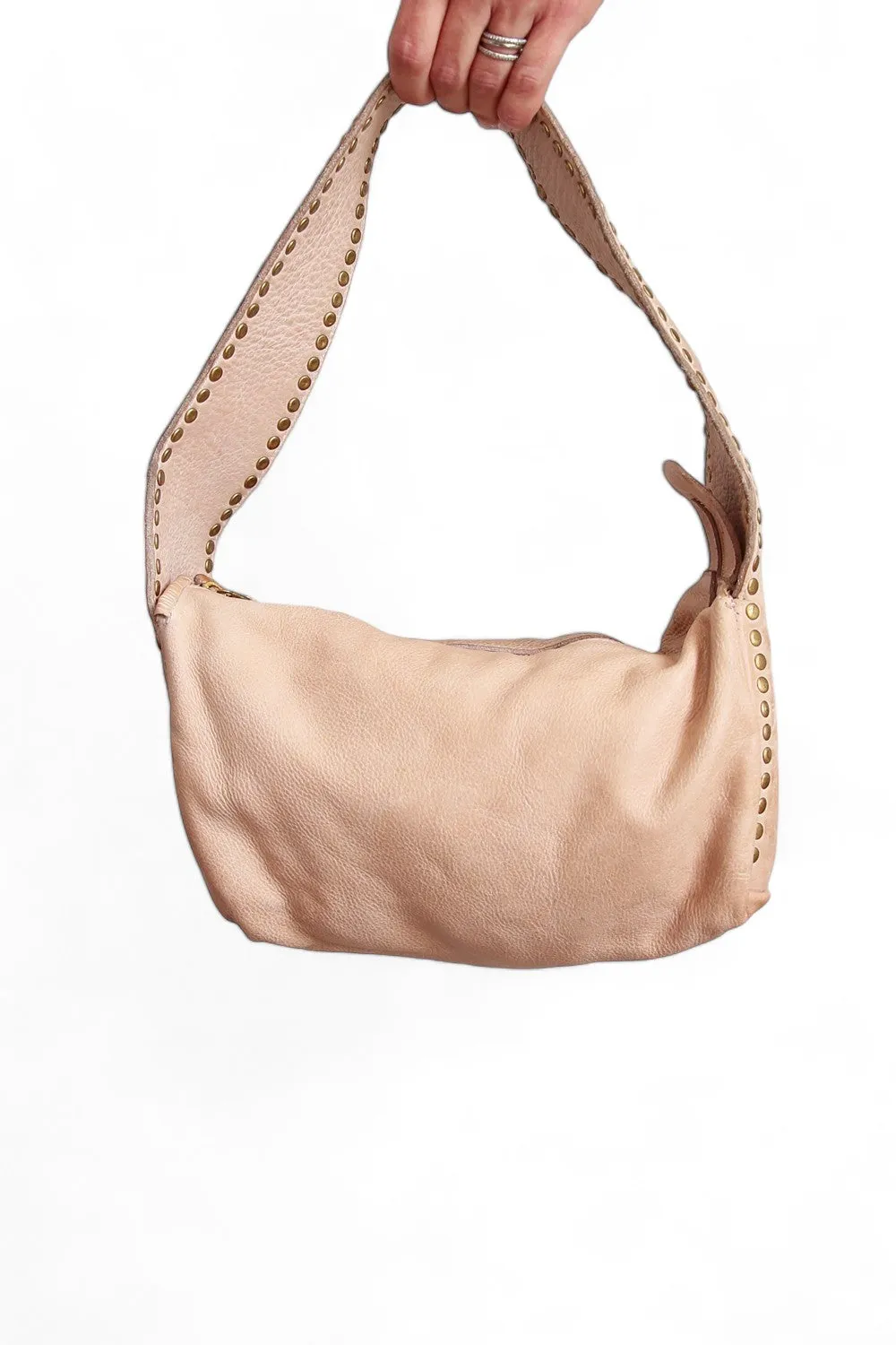 ART N' VINTAGE MEISHA LEATHER SLOUCH BAG NATURAL