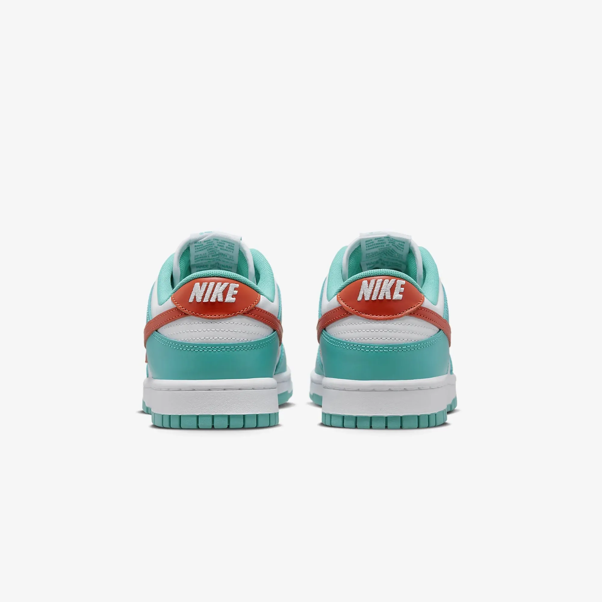 DUNK LOW RETRO 'WHITE/COSMIC CLAY-DUSTY CACTUS'