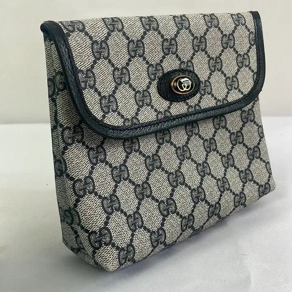 GucciSmallVintage Blue Logo Clutch